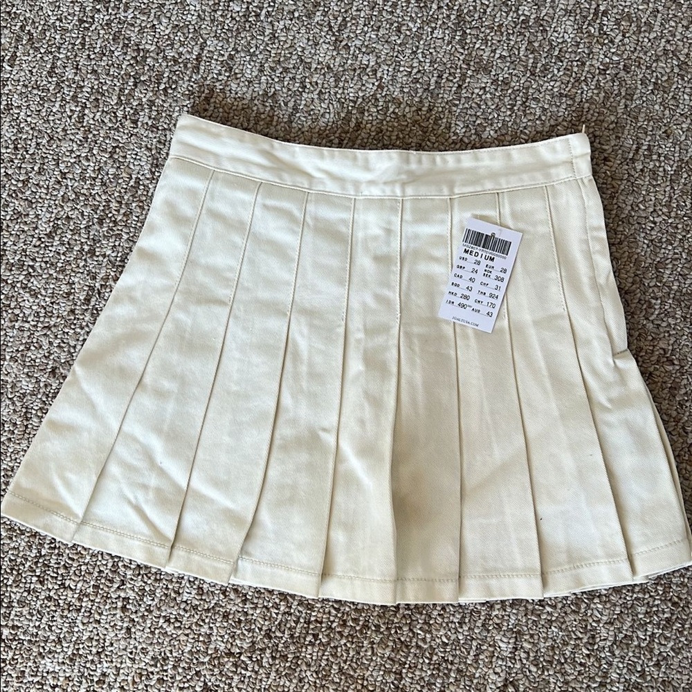 Brandy Melville Skirt